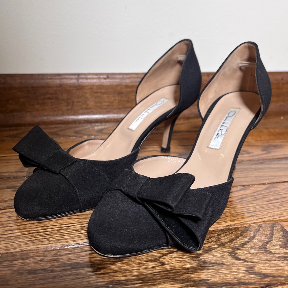 Oscar de la Renta Formal Event Wedding Cocktail Black Bow Heels